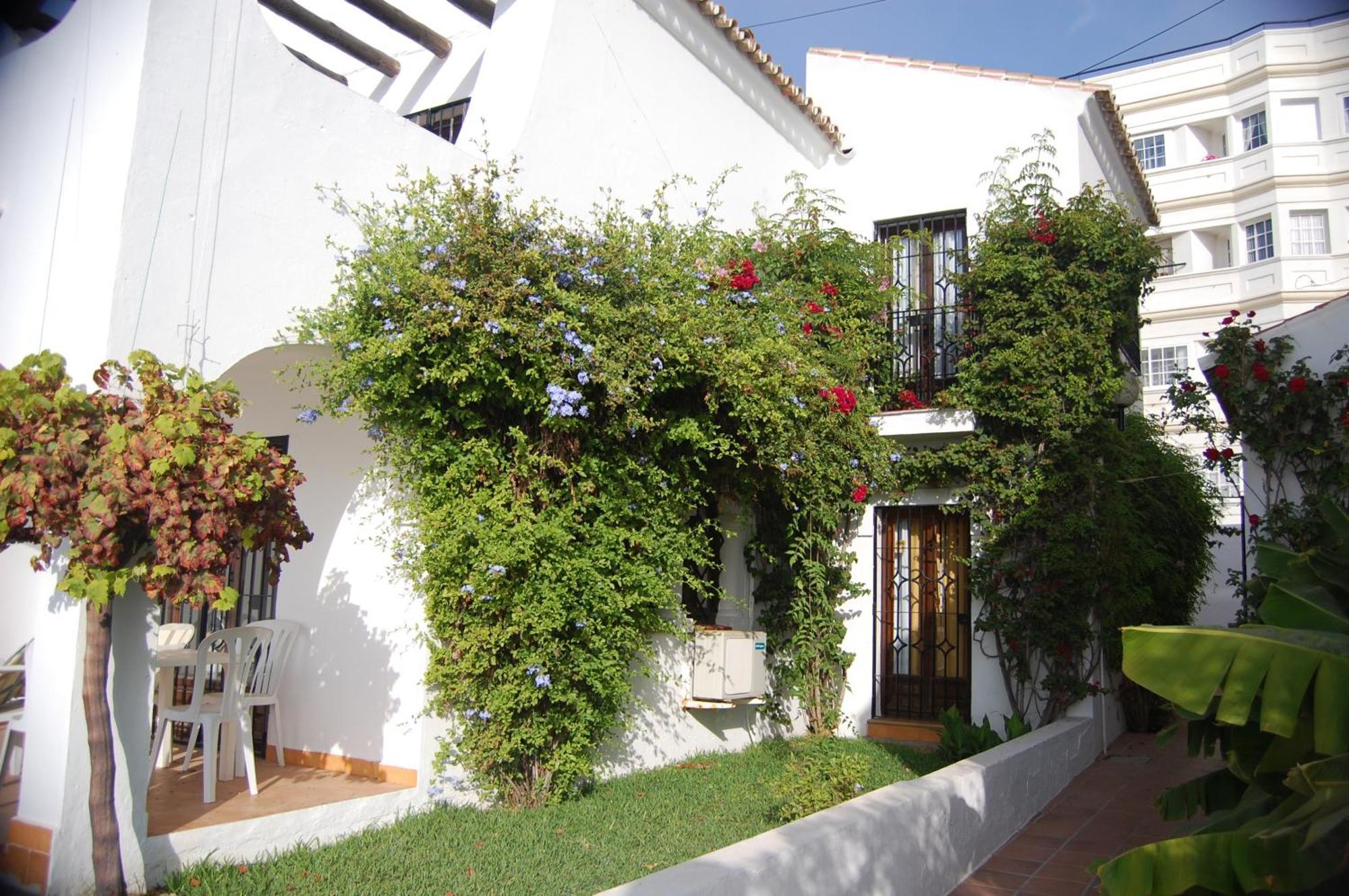 Apartamentos Perla Marina Nerja Exterior photo