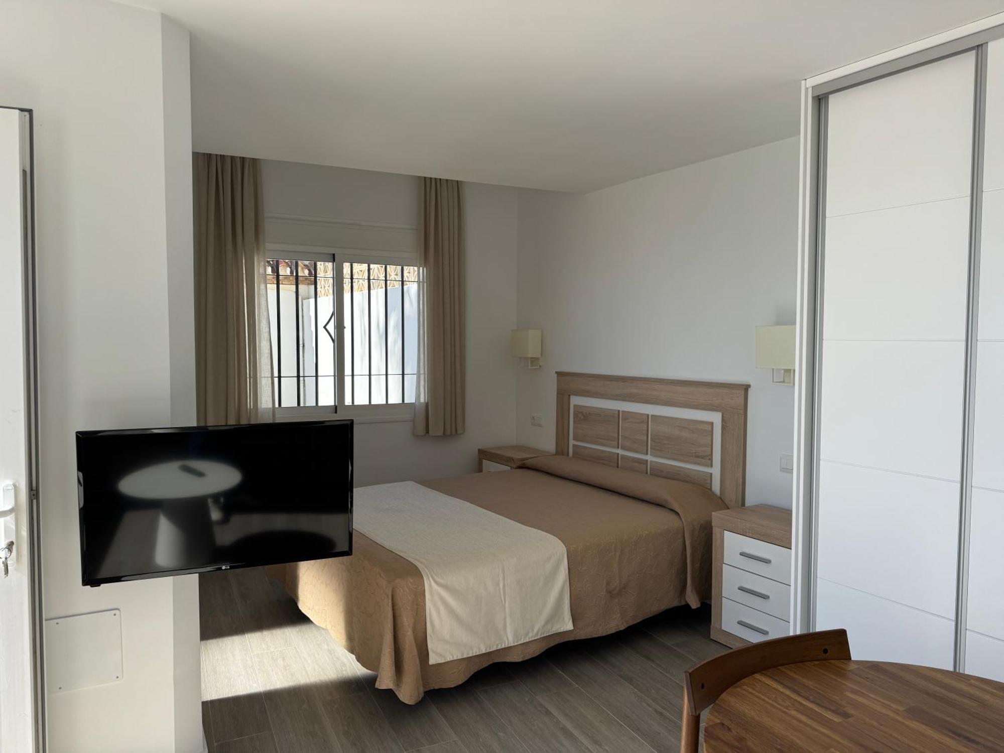 Apartamentos Perla Marina Nerja Exterior photo